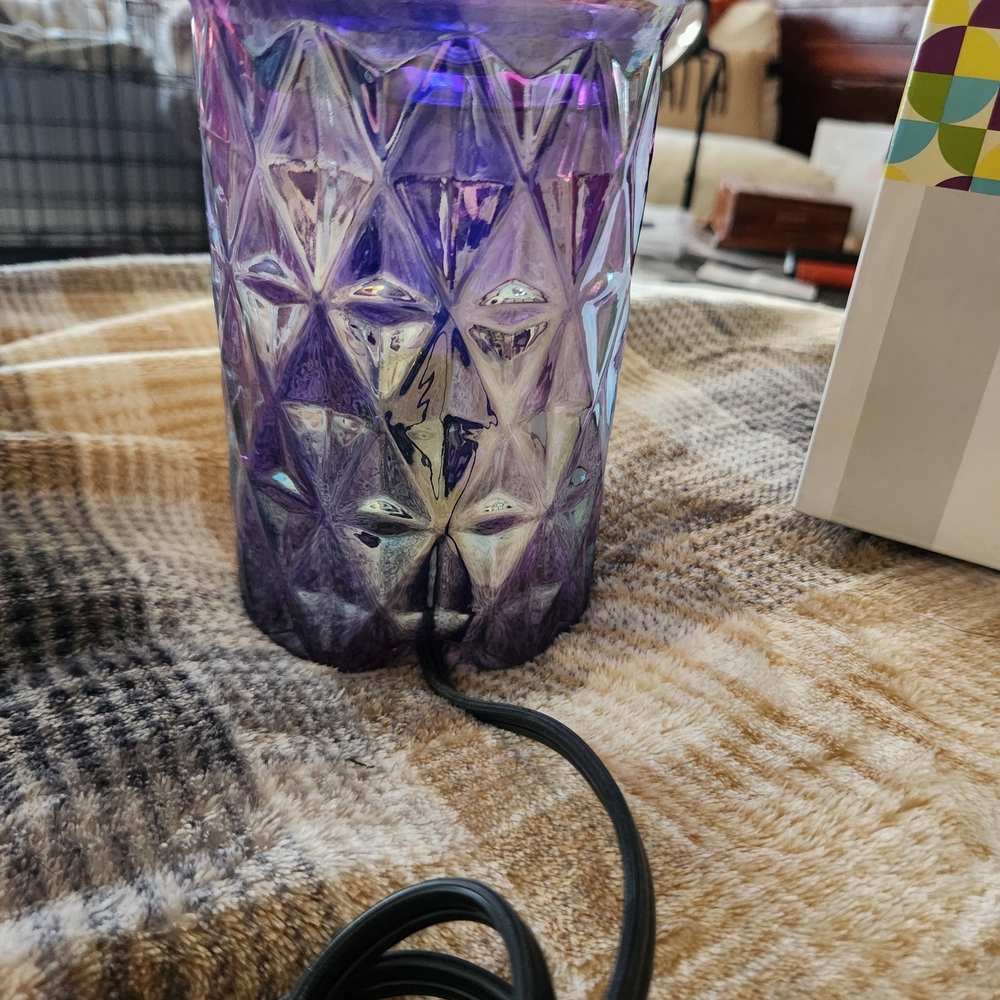 Scentsy Prismatic Purple Glass Warmer - Picture 3 of 4